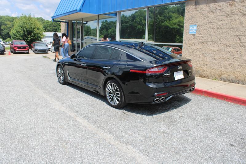 Kia Stinger Base AWD 2019
