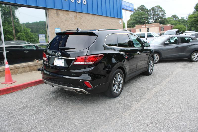 Hyundai Santa Fe XL SE FWD 2019