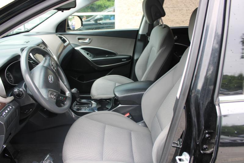 Hyundai Santa Fe XL SE FWD 2019