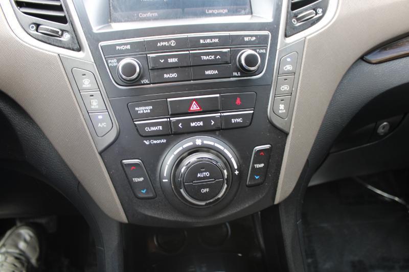 Hyundai Santa Fe XL SE FWD 2019