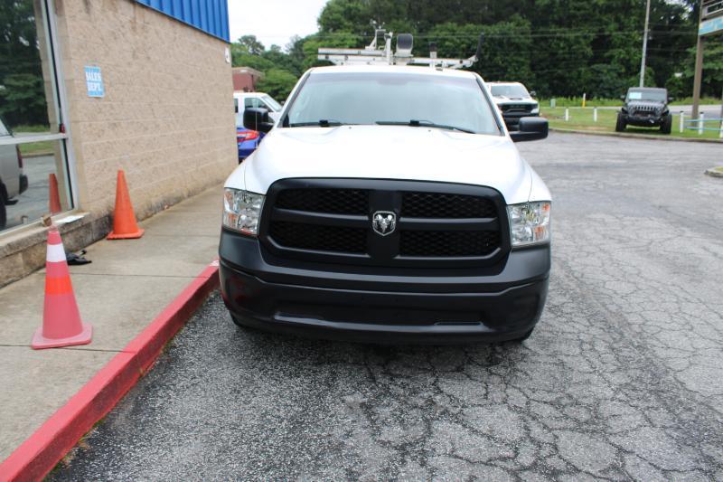 RAM 1500 Classic Tradesman 4x2 Reg Cab 8' Box 2023