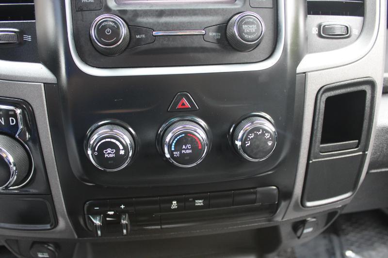 RAM 1500 Classic Tradesman 4x2 Reg Cab 8' Box 2023
