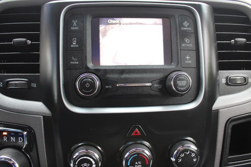 RAM 1500 Classic Tradesman 4x2 Reg Cab 8' Box 2023