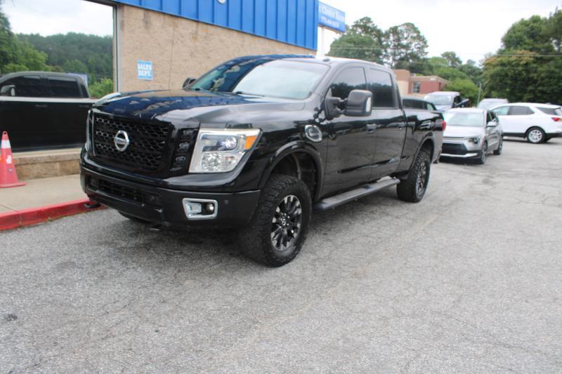 Nissan Titan XD 4x4 Diesel Crew Cab PRO-4X 2019