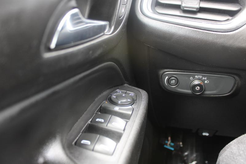 Chevrolet Equinox FWD 4dr LT w/2FL 2020