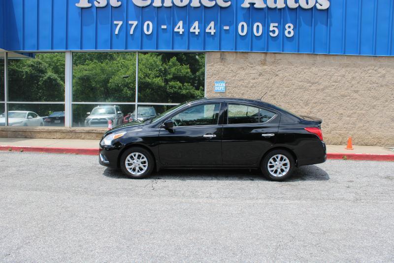 Nissan Versa Sedan SV CVT 2018
