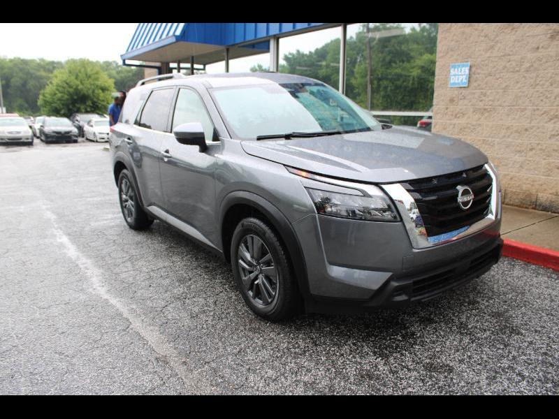 Nissan Pathfinder SV 2WD 2023