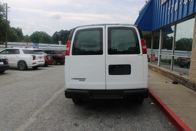 Chevrolet Express Cargo Van RWD 2500 135" 2016
