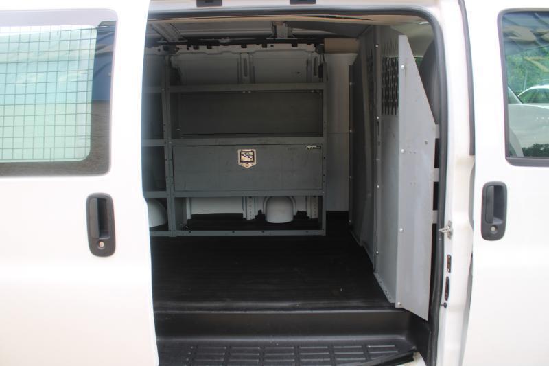 Chevrolet Express Cargo Van RWD 2500 135" 2016