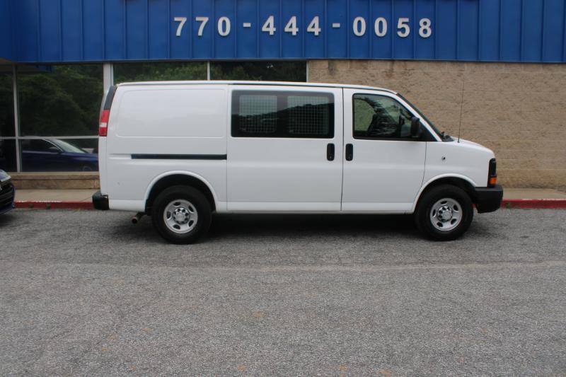 Chevrolet Express Cargo Van RWD 2500 135" 2016