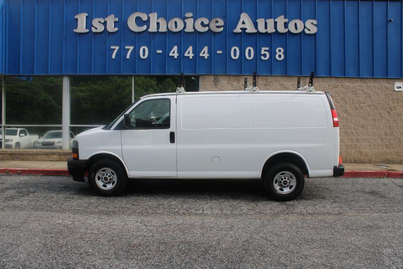GMC Savana Cargo Van RWD 2500 135" 2020