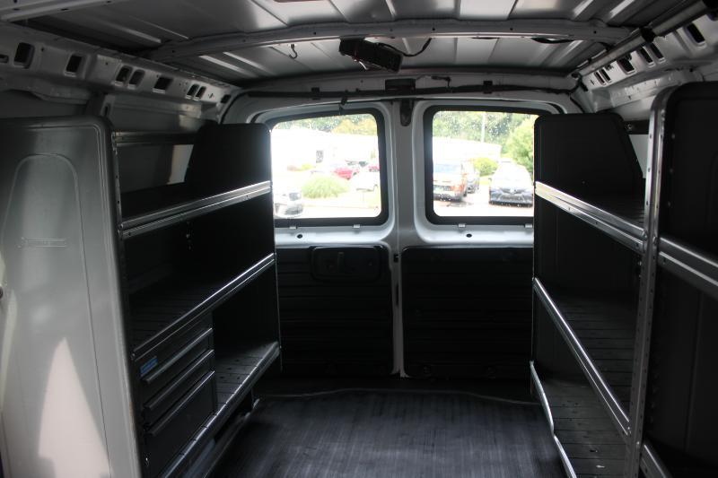 GMC Savana Cargo Van RWD 2500 135" 2020