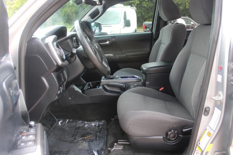 Toyota Tacoma TRD Off Road Double Cab 5' Bed V6 4x2 AT (Natl) 2018