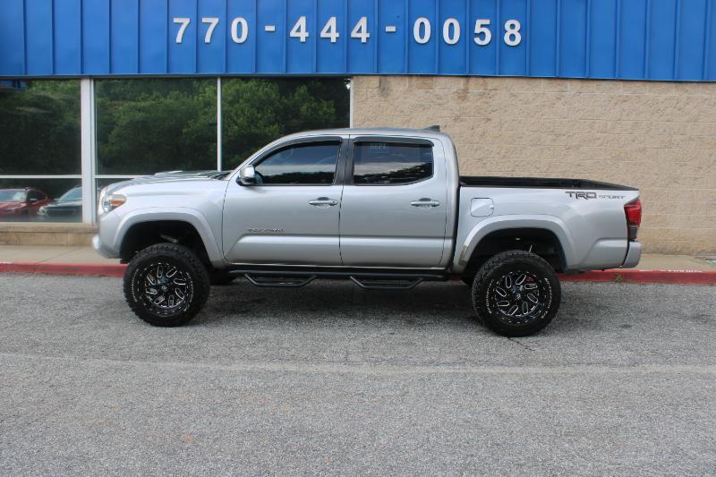 Toyota Tacoma TRD Off Road Double Cab 5' Bed V6 4x2 AT (Natl) 2018