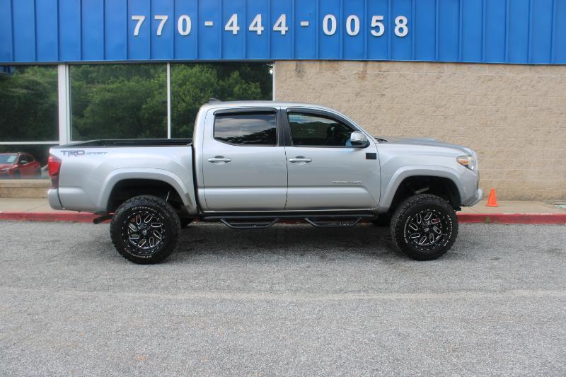 Toyota Tacoma TRD Off Road Double Cab 5' Bed V6 4x2 AT (Natl) 2018