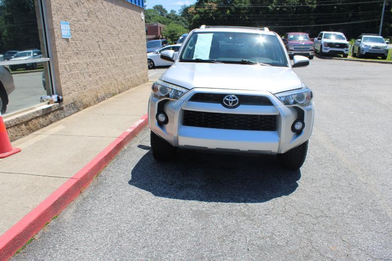 Toyota 4Runner SR5 Premium 2WD (Natl) 2018