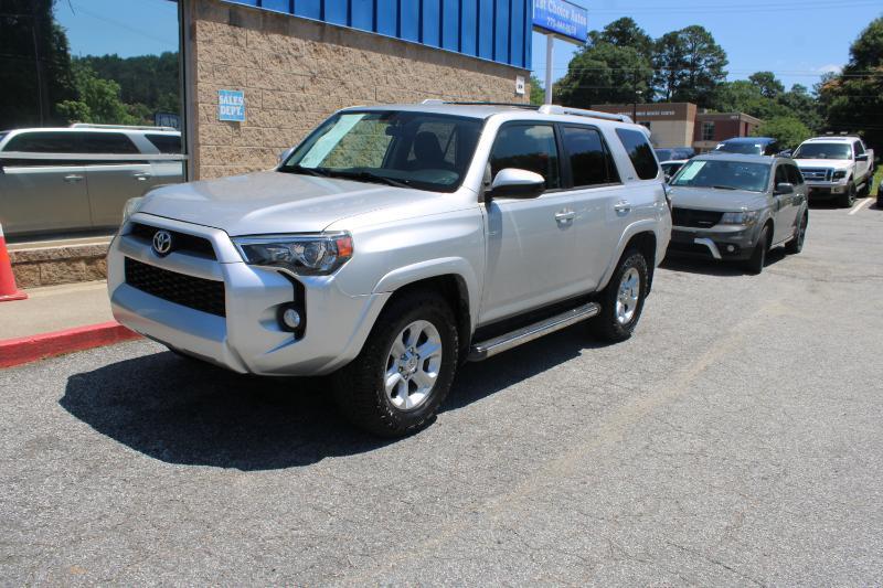 Toyota 4Runner SR5 Premium 2WD (Natl) 2018