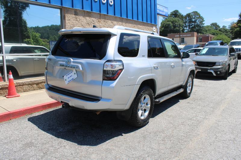 Toyota 4Runner SR5 Premium 2WD (Natl) 2018
