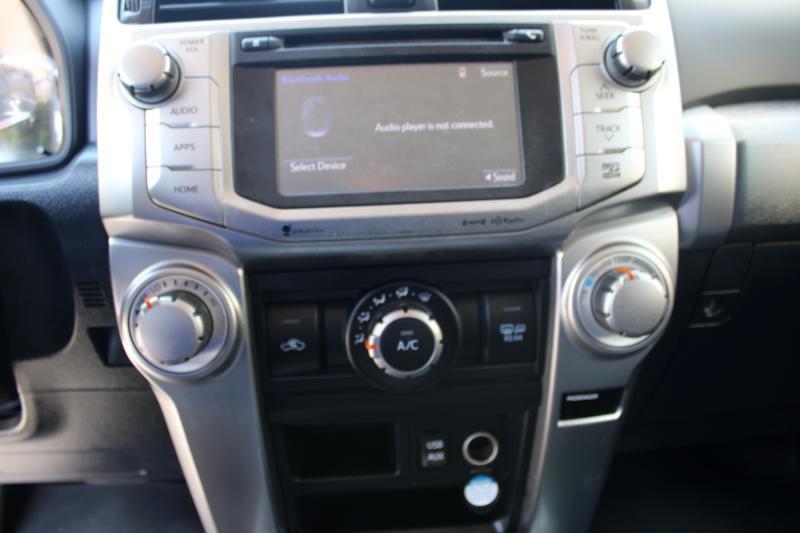 Toyota 4Runner SR5 Premium 2WD (Natl) 2018