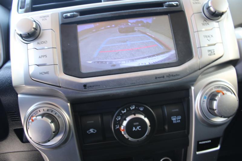 Toyota 4Runner SR5 Premium 2WD (Natl) 2018