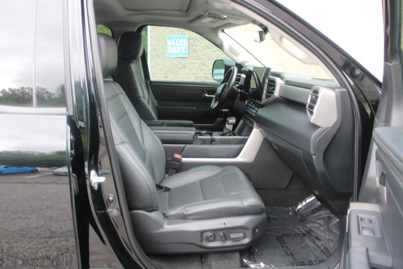 Toyota Tundra 2WD Limited Double Cab 6.5' Bed (Natl) 2022