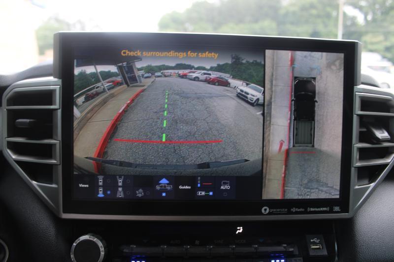 Toyota Tundra 2WD Limited Double Cab 6.5' Bed (Natl) 2022