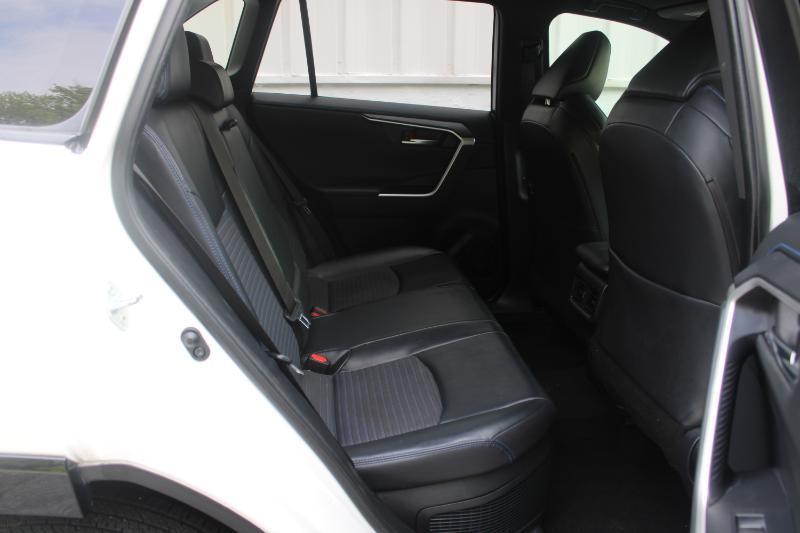 Toyota RAV4 Hybrid XSE AWD (Natl) 2020
