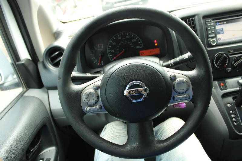 Nissan NV200 Compact Cargo I4 SV 2017