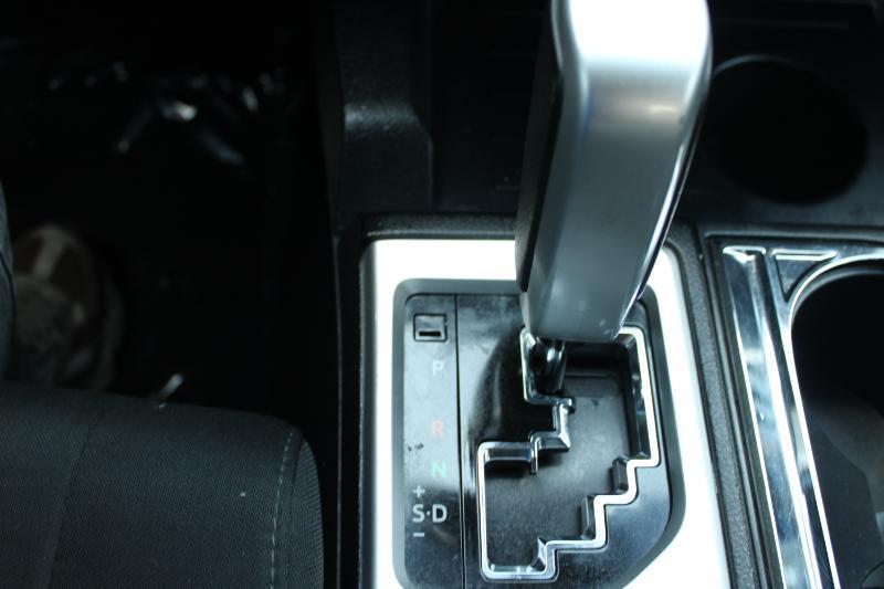 Toyota Tundra 2WD SR5 CrewMax 5.5' Bed 5.7L FFV (Natl) 2017