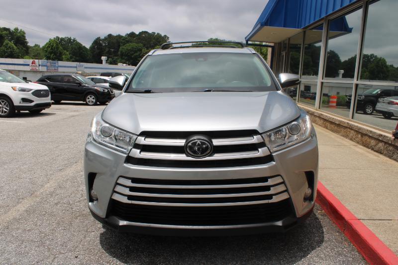 Toyota Highlander XLE V6 AWD (Natl) 2017