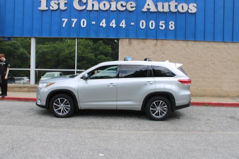 Toyota Highlander XLE V6 AWD (Natl) 2017