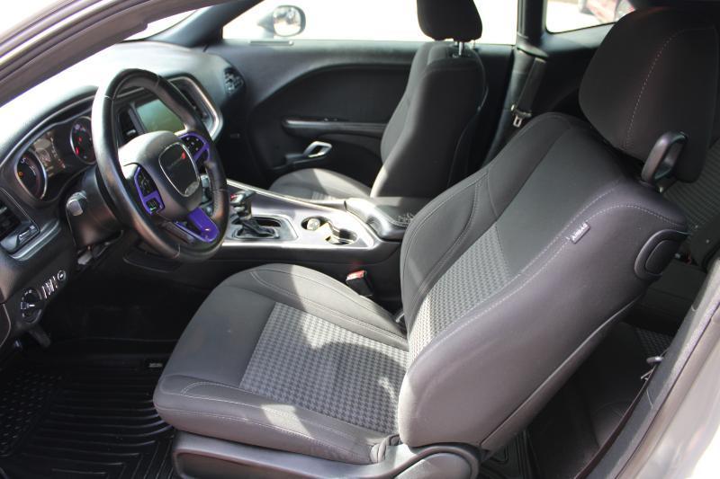 Dodge Challenger SXT RWD 2018