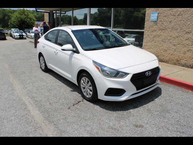 2020 Hyundai Accent SE 4-Door 6-Speed CVT's photo