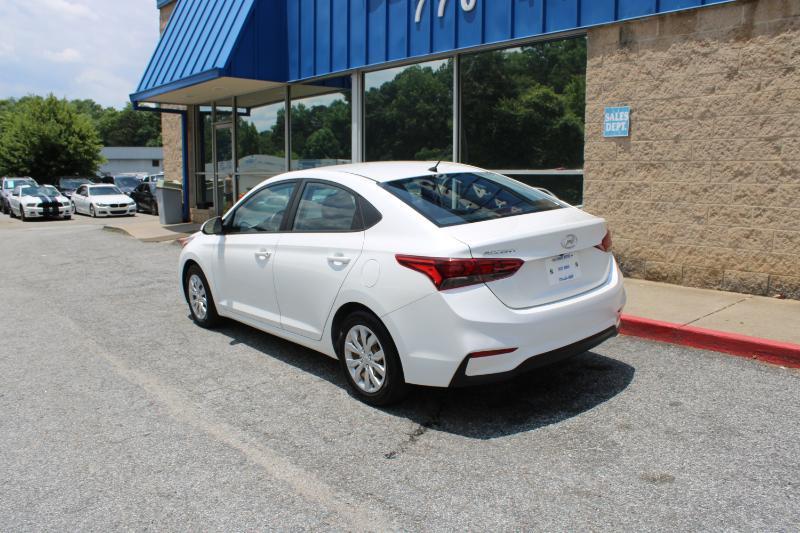 Hyundai Accent SE Sedan IVT 2020