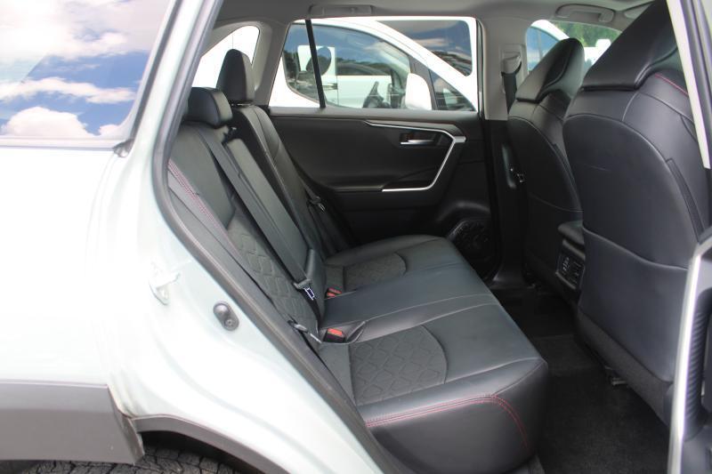 Toyota RAV4 TRD Off Road AWD (Natl) 2020