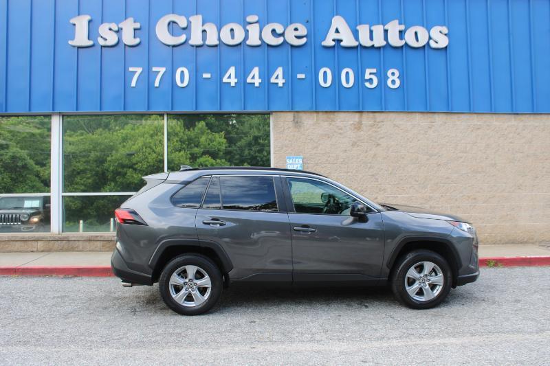 Toyota RAV4 Hybrid LE AWD (Natl) 2022