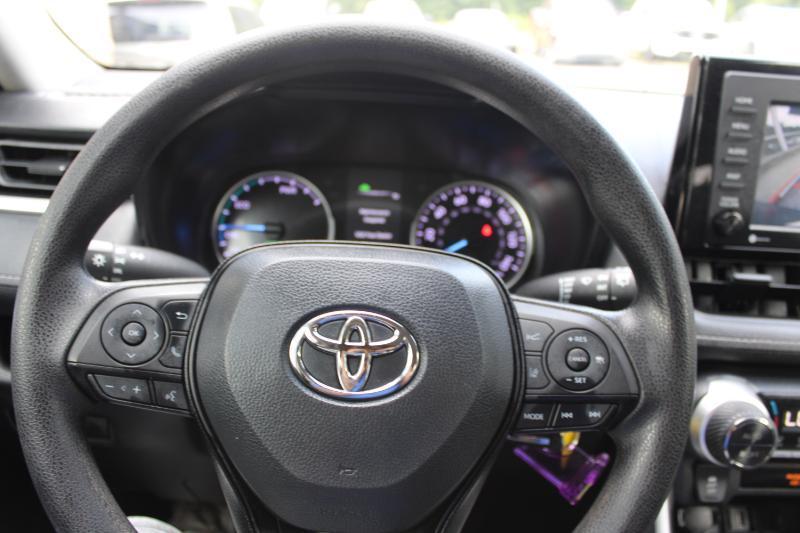 Toyota RAV4 Hybrid LE AWD (Natl) 2022