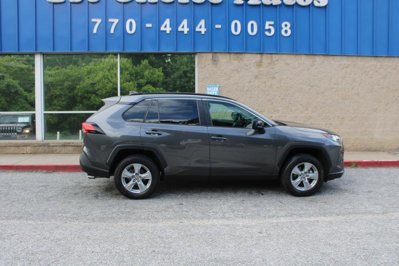 Toyota RAV4 Hybrid LE AWD (Natl) 2022