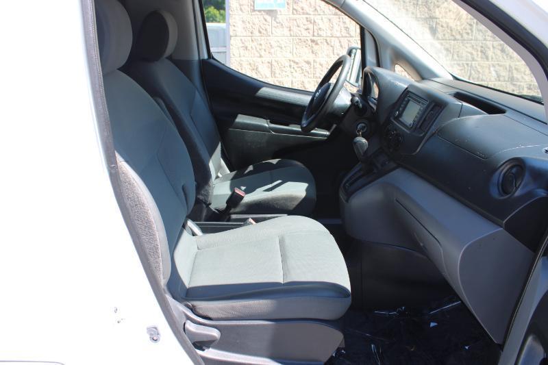 Nissan NV200 Compact Cargo I4 SV 2017