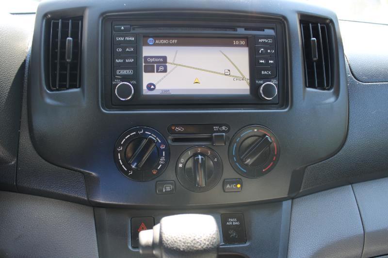 Nissan NV200 Compact Cargo I4 SV 2017