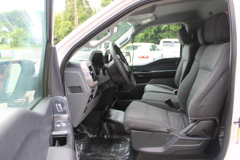 Ford F-150 XL 2WD Reg Cab 8' Box 2023