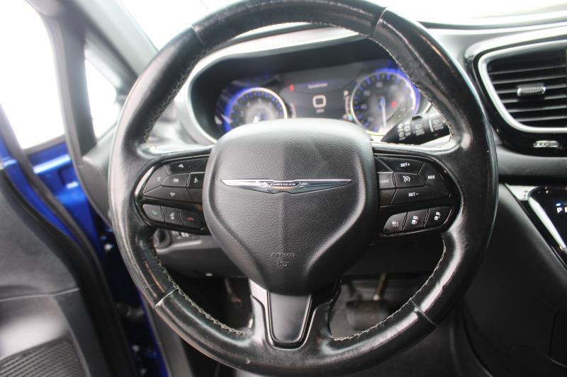 Chrysler Pacifica Touring L FWD 2019