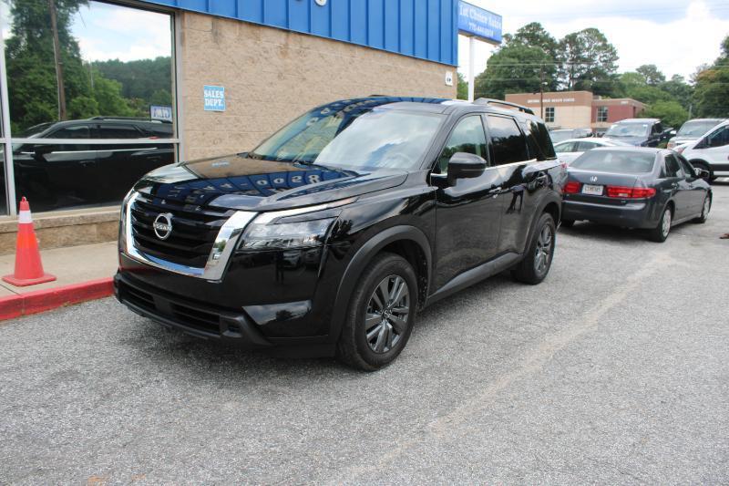 Nissan Pathfinder SV 2WD 2023