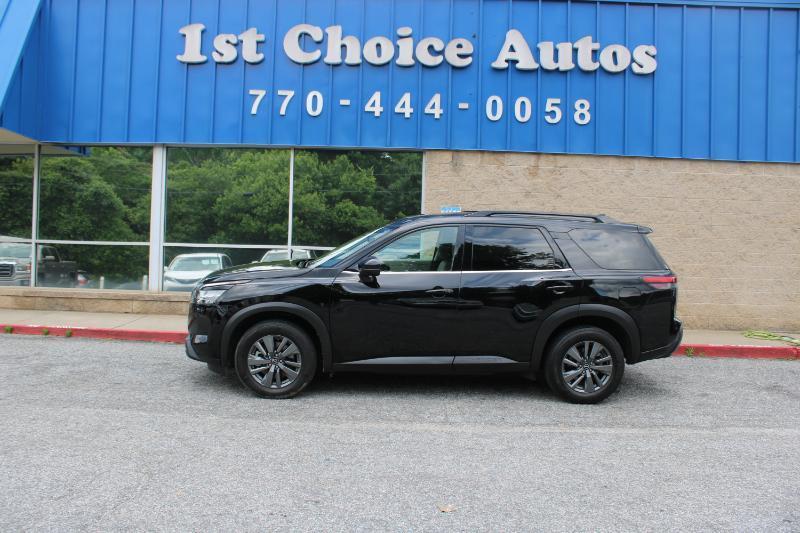 Nissan Pathfinder SV 2WD 2023