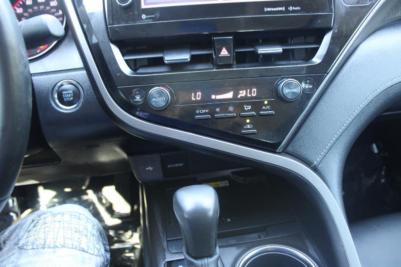 Toyota Camry XSE Auto (Natl) 2022