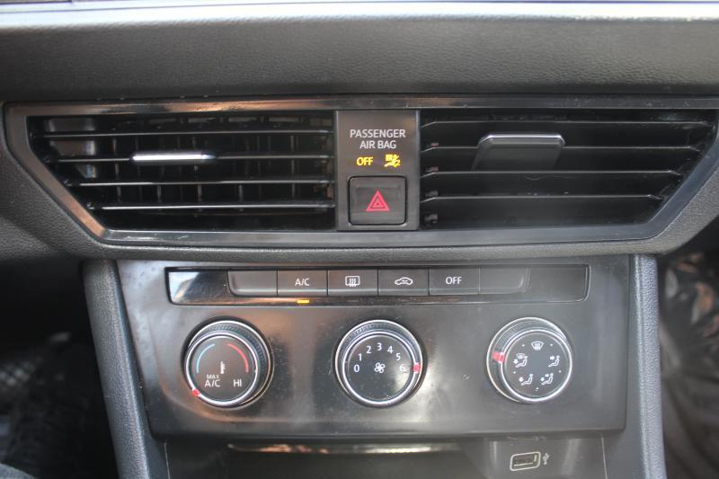 Volkswagen Jetta R-Line Auto w/ULEV 2019