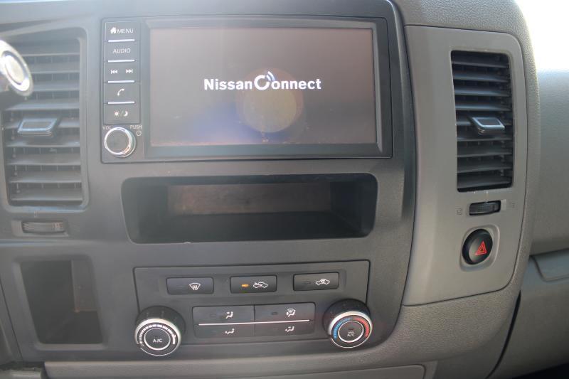 Nissan NV Cargo NV2500 HD Standard Roof V6 SV 2021