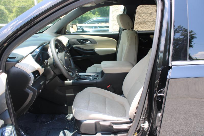 Chevrolet Traverse FWD 4dr LS w/1LS 2023