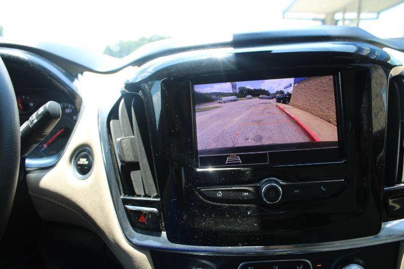 Chevrolet Traverse FWD 4dr LS w/1LS 2023