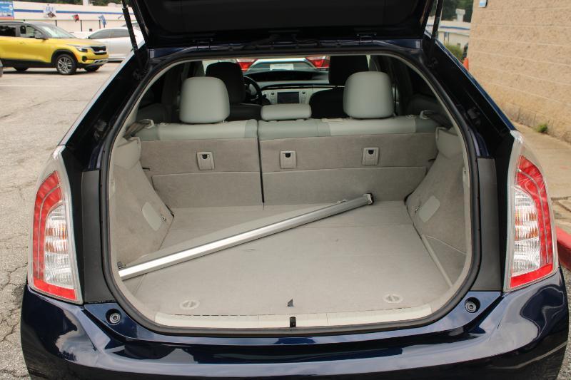 Toyota Prius 5dr HB Four (Natl) 2015
